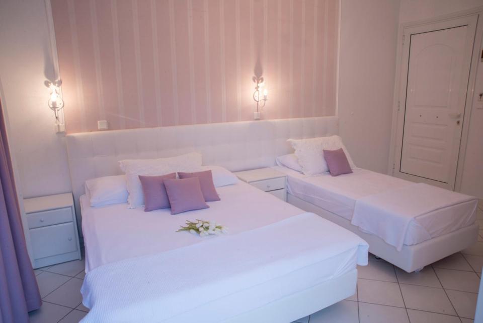 Studios Filipidis Криси Амудия Екстериор снимка
