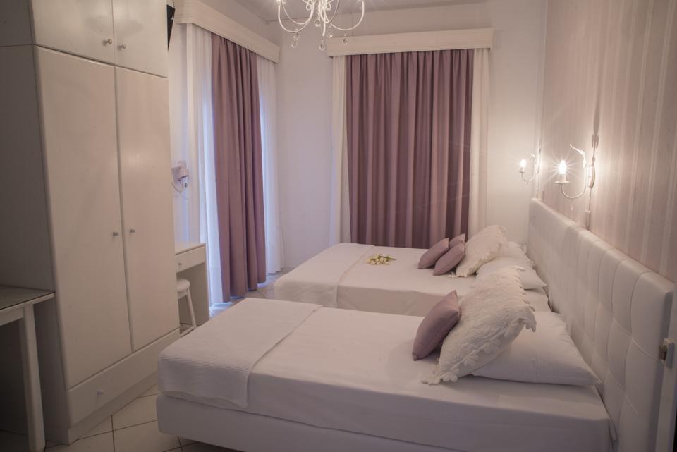 Studios Filipidis Криси Амудия Екстериор снимка